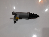 Oto Çıkma Parça / Audi / A4 / Debriyaj / Üst Merkezi / Sıfır Parça 