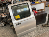Oto Çıkma Parça / Nissan / Skystar / Oto Cam / Kapı Camları / Çıkma Parça 