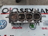 Oto Çıkma Parça / Volkswagen / Bora / Motor / Silindir Kapağı / Çıkma Parça 