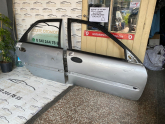 Oto Çıkma Parça / Renault / Laguna / Kaporta & Karoser / Sağ Ön Kapı / Çıkma Parça 