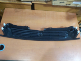Oto Çıkma Parça / Mazda / 323 / Tampon / Orta Izgara / Yan Sanayi 