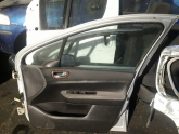 Oto Çıkma Parça / Peugeot / 307 / Kaporta & Karoser / Sol Ön Kapı / Çıkma Parça 