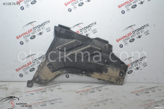 MERCEDES B SERİSİ A246 W246 SAĞ ARKA MUHAFAZA