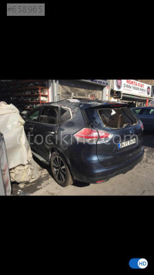 Nissan Xtrail hurda parça parça satılıktır.