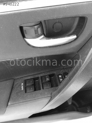 ORJİNAL 2017 TOYOTA COROLLA 1.3 KAPI KOLÇAĞI.