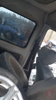 2000 model peugeot partner 1.9 d çıkma sol ön emniyet kemeri