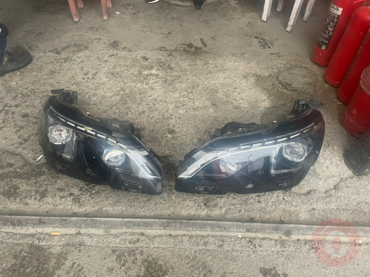 çıkma parça peugeot 3008 ledli takım far