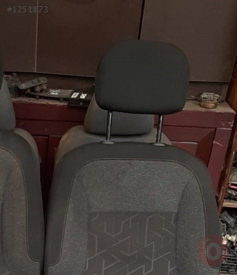 citroen berlingo çıkma sol ön koltuk başlığı