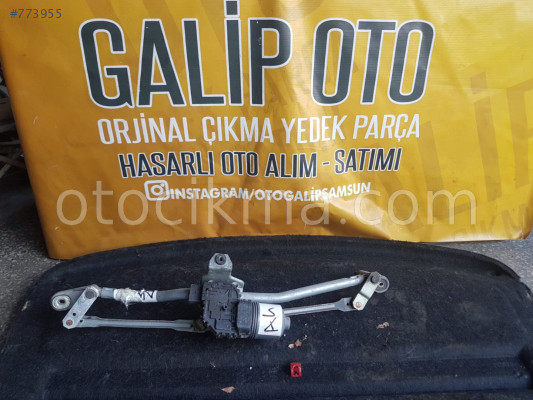 Audi A4 Silecek motoru hatasız orjinal çıkma