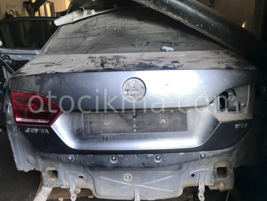 jetta çıkma bagaj kapısı hatasız 2015