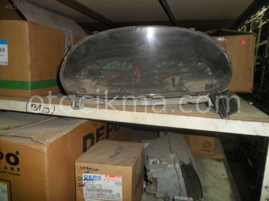 KM SAATİ HYUNDAI Starex Kamyonet 07- GST00041