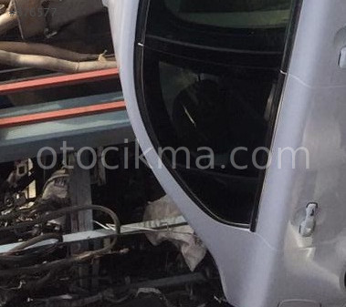 VOLVO S80 HATASIZ SAĞ ARKA KAPI CAMI.