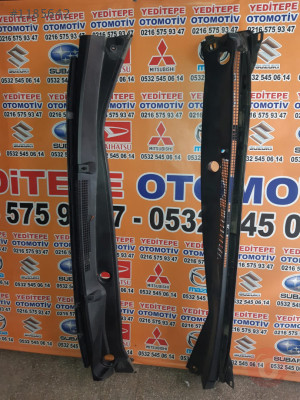 subaru xv ön cam ızgarası