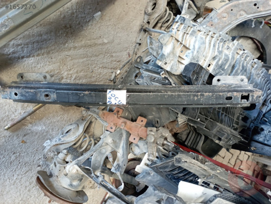 FORD FOCUS 2 ARKA TAMPON DEMİRİ..BM51A403C94