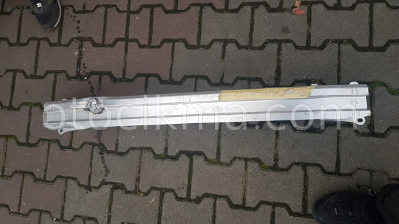 FORD FOCUS ARKA TAMPON DEMİRİ MAHİR OTO'DAN ÇIKMA ORİJİNAL