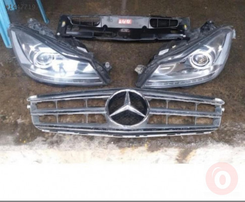 Mercedes C180 2013 sağ sol far ön panjur çıkma