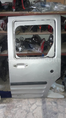 FORD CONNECT SOL ARKA SÜRGÜLÜ KAPI ÇETİN OTOMOTİV