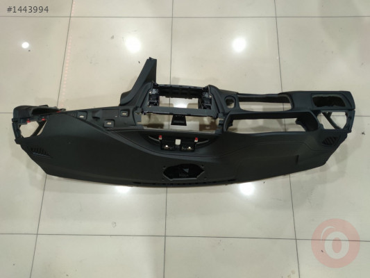 BMW 3 Serisi F30 Göğüs Torpido Siyah Dikişli Sfr 51459242642