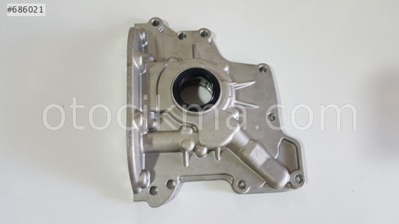 036 151 105D VOLKSWAGEN POLO HB  YAĞ POMPASI