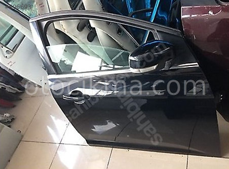 focus 3 hatasız boyasız sağ ön kapı