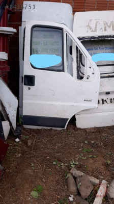 peugeot boxer çıkma sağ ön kapı