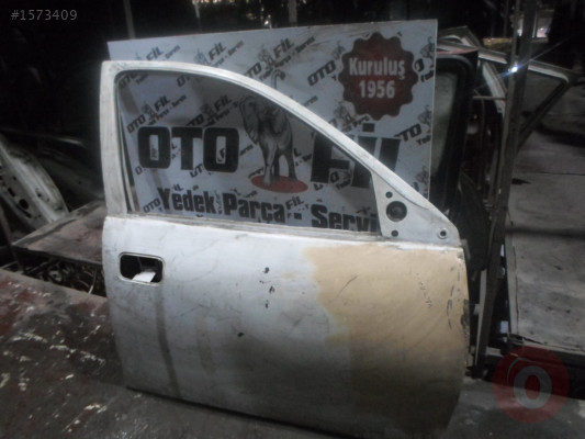 OPEL VECTRA SAĞ ÖN BEYAZ KAPI ÇIKMA