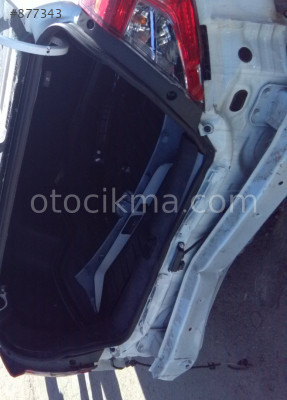 2017 HONDA CİVİC HATASIZ ARKA PANEL.