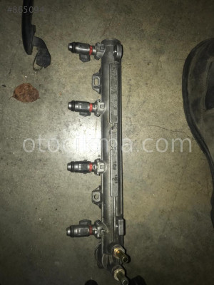 VOLKSWAGEN POLO ÇIKMA ENJEKTÖR VE KÜTÜĞÜ