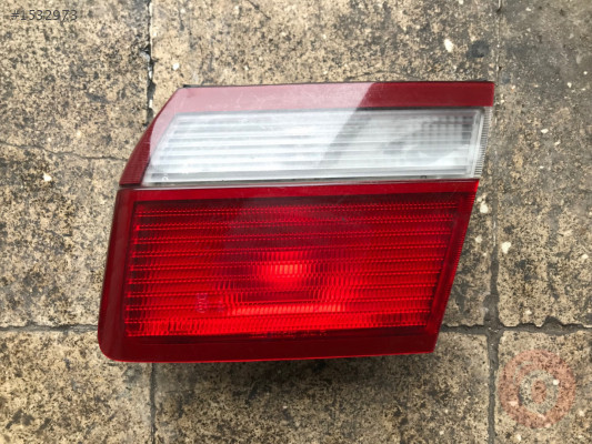 Mazda 626 capella stop lambası iç sağ sedan