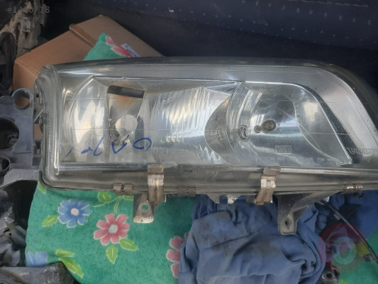 volvo s60 sağ ön far çıkma