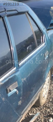 1997 model renault r19 1.4 çıkma sol arka kapı