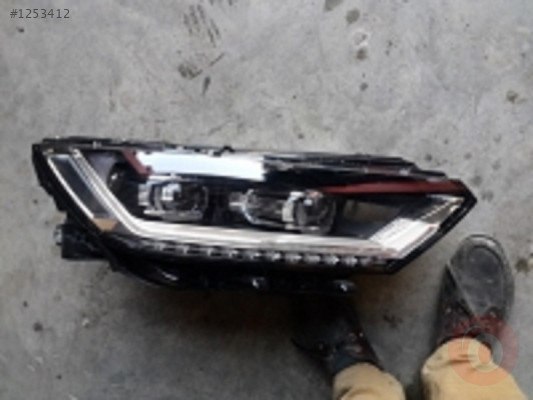 Passat orj çıkma xenon sağ far ve tüm çıkma parçalar