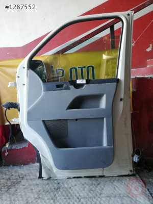 Transporter T5 Sağ Ön Kapı Döşemesi Hatasız Orjinal Çıkma