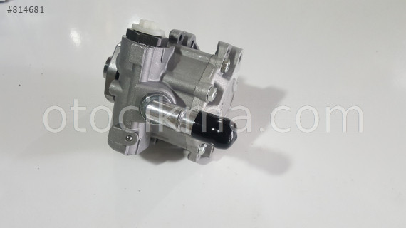 SKODA OCTAVİA  1.8 96-2000 DİREKSİYON POMPASI SIFIR