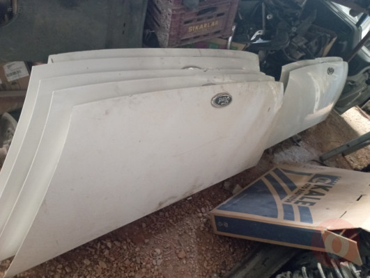 FORD TRANSİT V 184.ÖN KAPUT