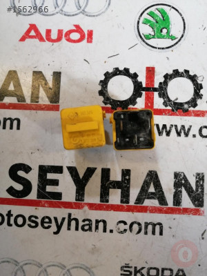 61311376301 BMW 5 serisi e34 1990 sarı röle
