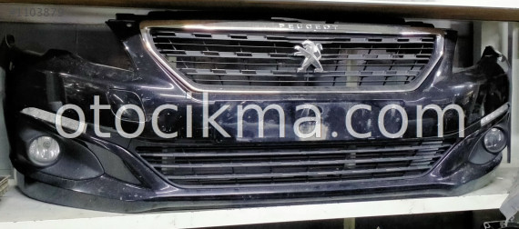 Peugeot 301 ön tampon dolu
