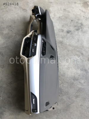 BMW G30 520 530 2016-20 ÇIKMA ORJİNAL GÖĞÜSLÜK TORPİDO