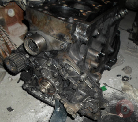 RENAULT R19 EUROPA 1.9 DİZEL YARIM MOTOR