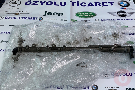 BMW E70 X5 3.0D M57N2 CAMORAİL BORUSU 7795514