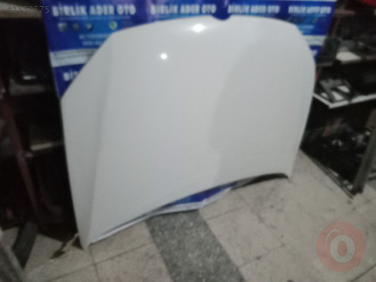 Polo ön motor kaputu