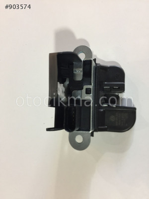 5P5827505B GOLF 5 VARIANT STW BAGAJ KİLİDİ MOTORLU SIFIR