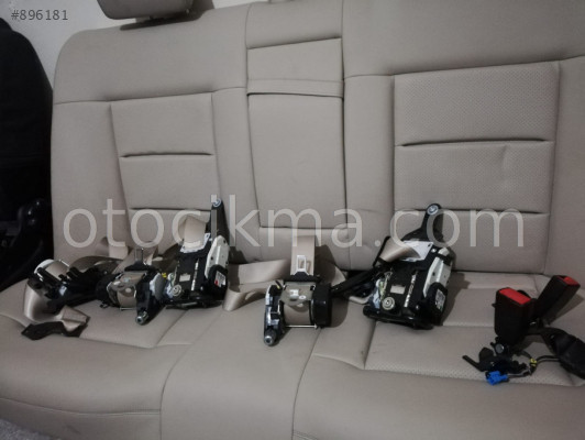 Mercedes W212 2016 E180 Emniyet kemerleri orjinal çıkma