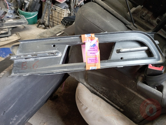 WW PASSAT B6 ÖN PANJUR 360 853 665 A