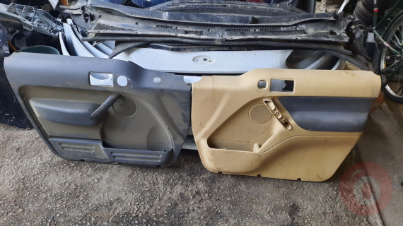 Ford connect sag sol kapi döşemesi