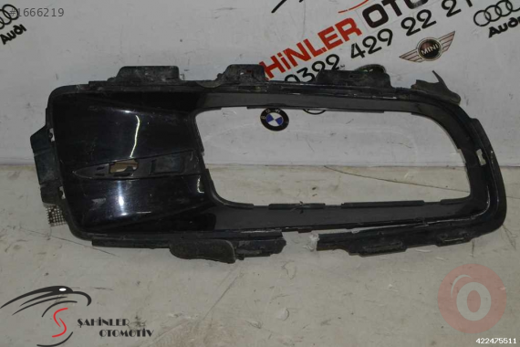 BMW X5 E70 SİS KAPAĞI SAĞ SİS FARI ÇERÇEVESİ 7175486