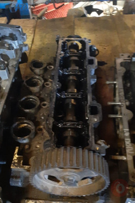 peugeot 206 1.4 8v dizel çıkma silindir kapak