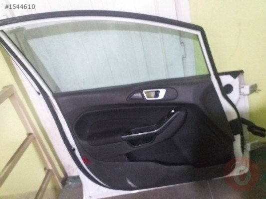 2014 fiesta sol ön kapı