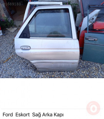 çıkma parça ford escort sağ arka kapı