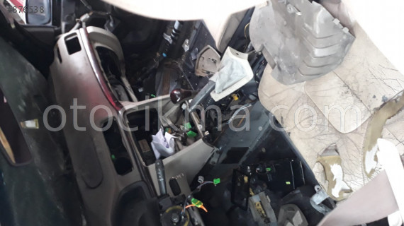 2001 VOLVO S80 HATASIZ GÖĞÜSLÜK.